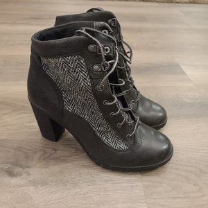 Timberland Black and Gray Heeled Boots